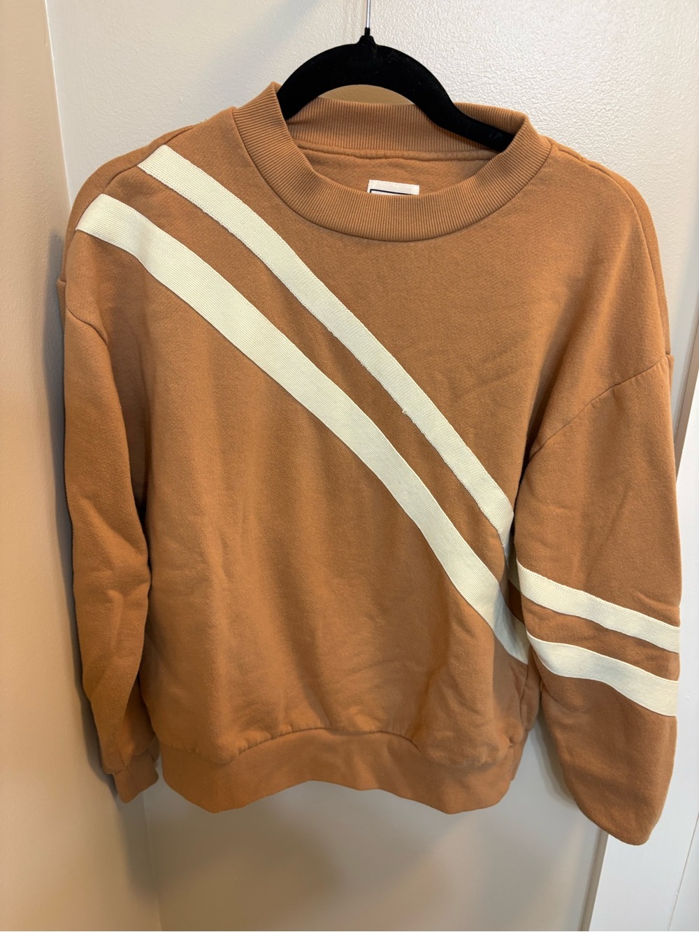 WSLY Pullover Sweatshirt